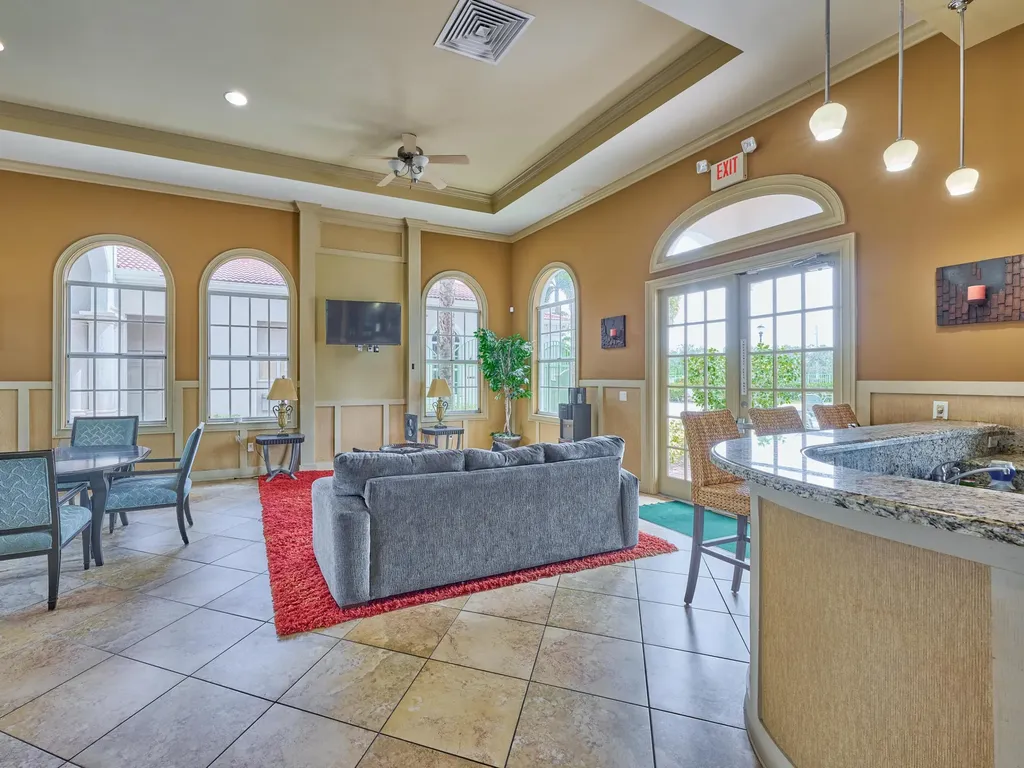 6725 Old Farm Trail Boynton Beach FL 33437