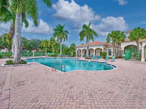 6725 Old Farm Trail Boynton Beach FL 33437