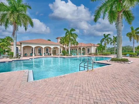 6725 Old Farm Trail Boynton Beach FL 33437