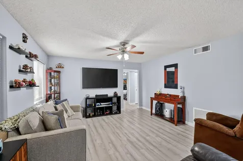 536 Shady Pine Way Greenacres FL 33415