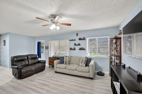 536 Shady Pine Way Greenacres FL 33415