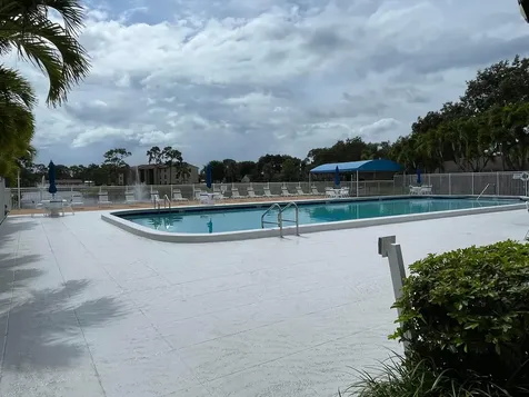 536 Shady Pine Way Greenacres FL 33415