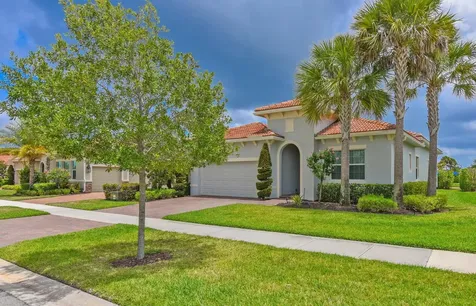 8653 SW Carrara Way Port St Lucie FL 34987