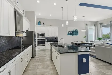 8653 SW Carrara Way Port St Lucie FL 34987