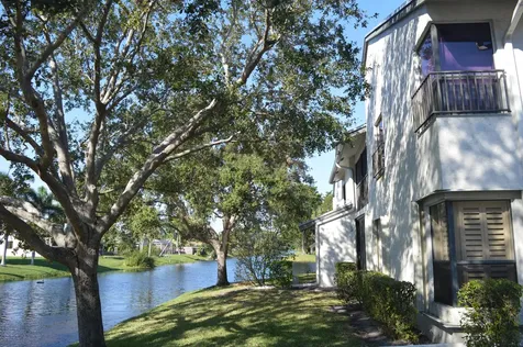 3511 Cocoplum Circle Coconut Creek FL 33063