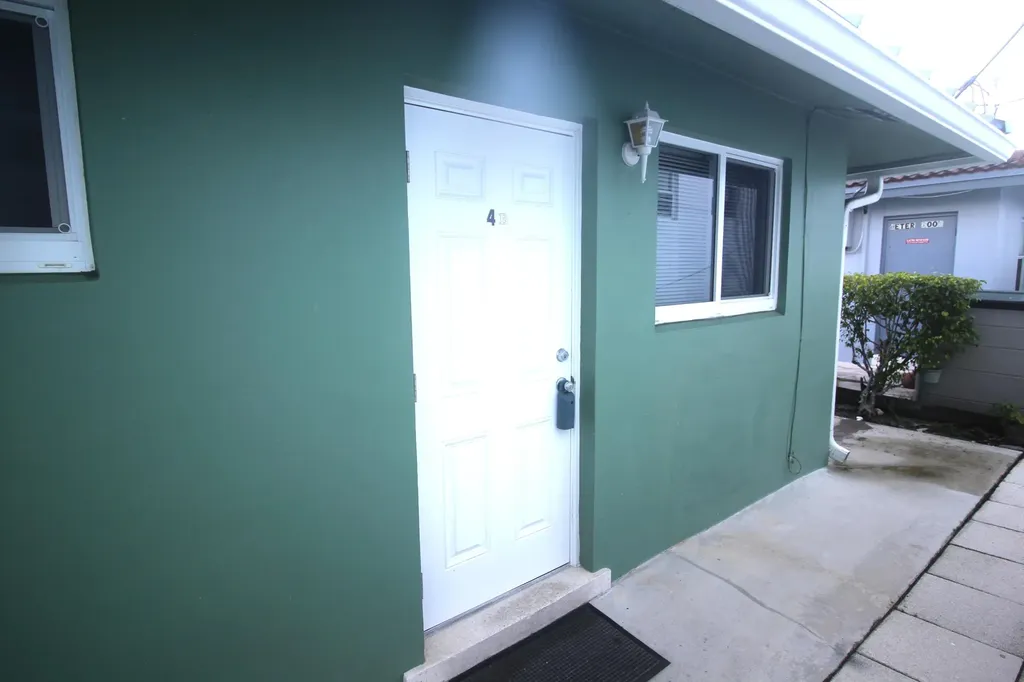 4440 Bougainvilla Drive Lauderdale By The Sea FL 33308