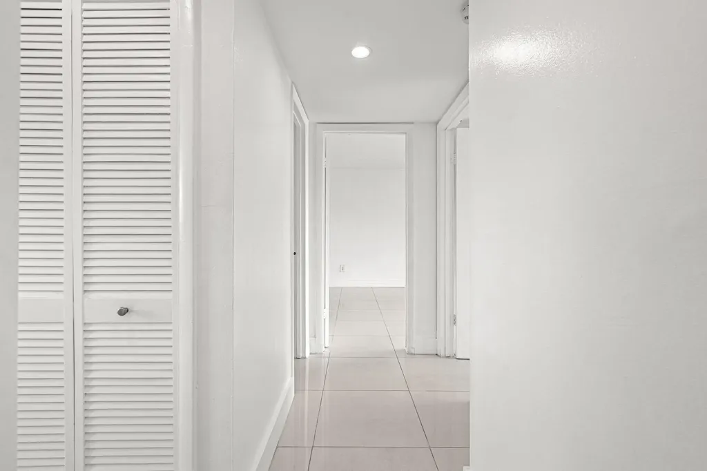 9170 Fontainebleau Boulevard Miami FL 33172