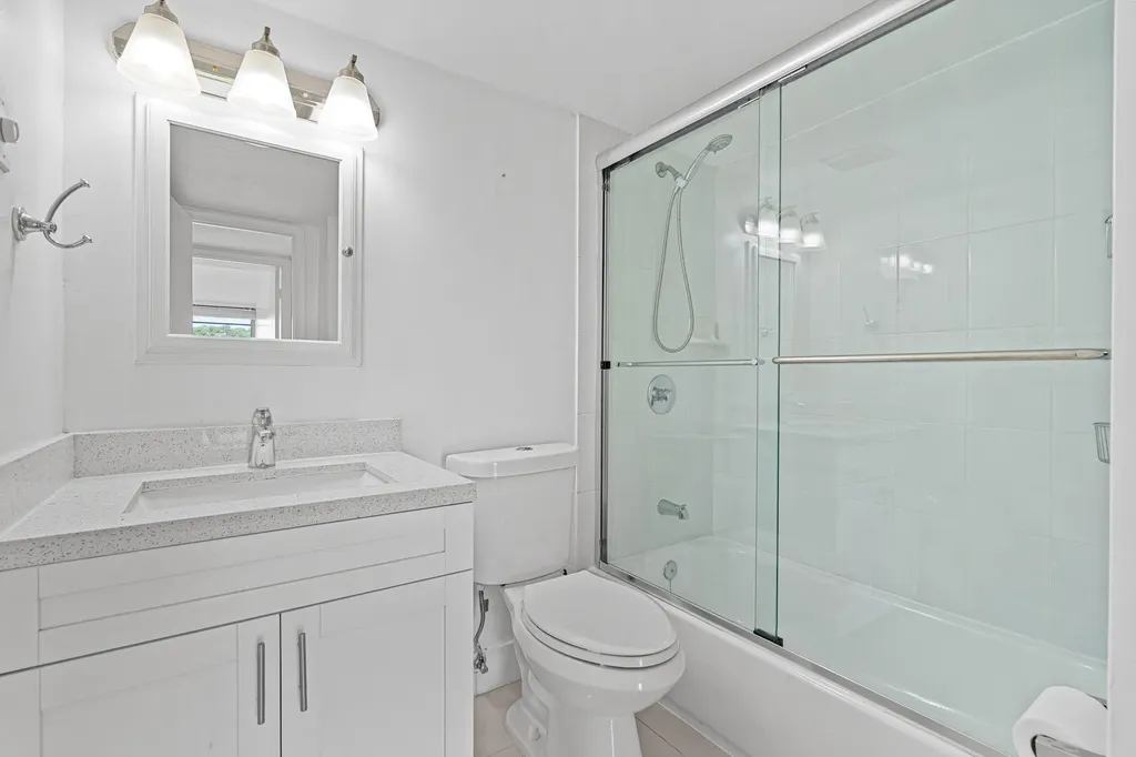 9170 Fontainebleau Boulevard Miami FL 33172