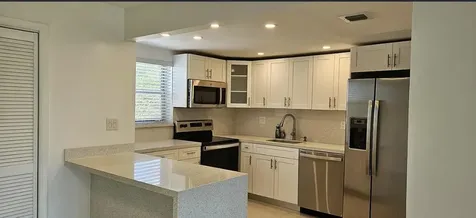 9170 Fontainebleau Boulevard Miami FL 33172