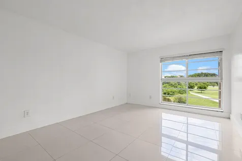 9170 Fontainebleau Boulevard Miami FL 33172
