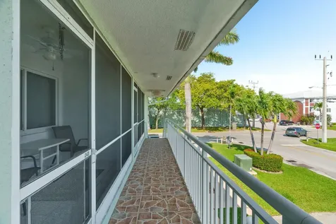 2100 NE 38th Street Lighthouse Point FL 33064
