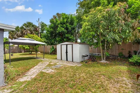 3420 NW 5th Court Lauderhill FL 33311