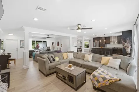 1929 NW 90th Lane Coral Springs FL 33071