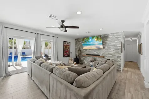 1929 NW 90th Lane Coral Springs FL 33071