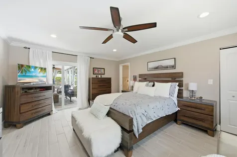 1929 NW 90th Lane Coral Springs FL 33071