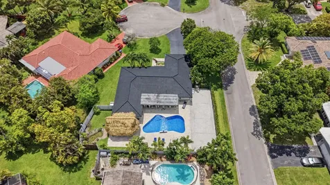 1929 NW 90th Lane Coral Springs FL 33071