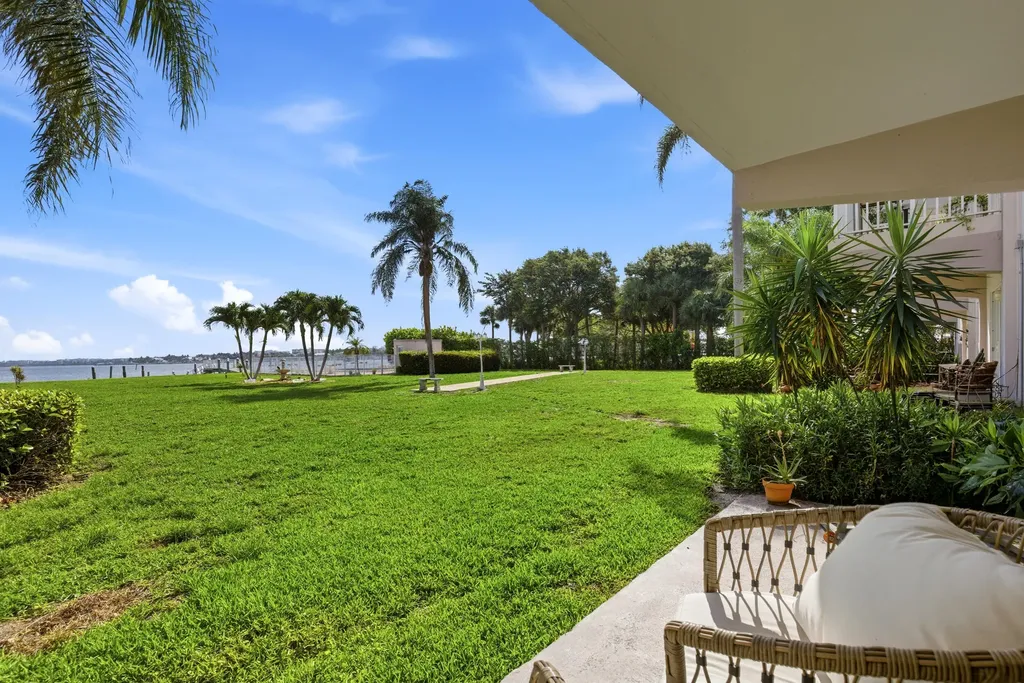 311 E Ocean Avenue Lantana FL 33462
