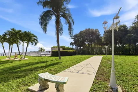 311 E Ocean Avenue Lantana FL 33462