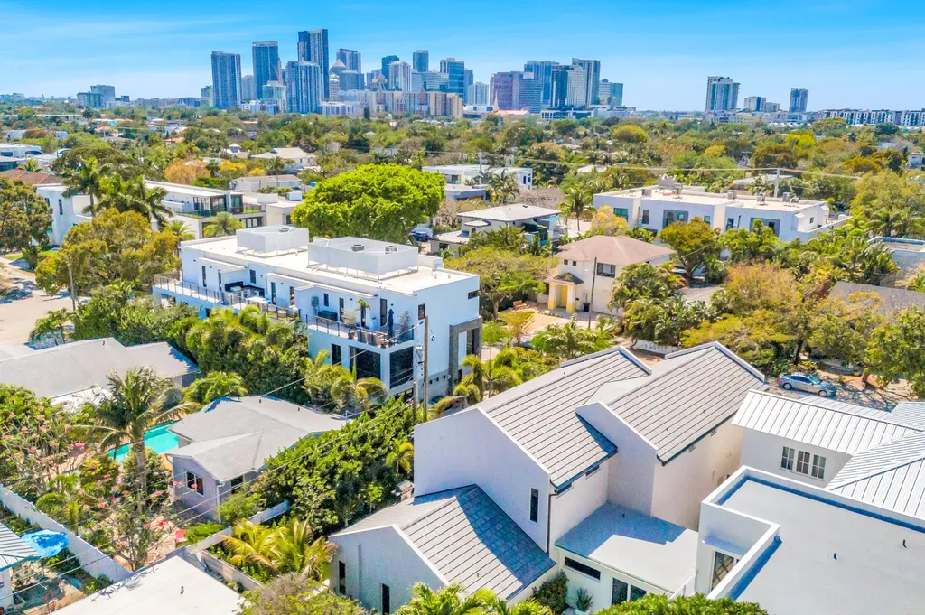 618 NE 15th Avenue Fort Lauderdale FL 33304