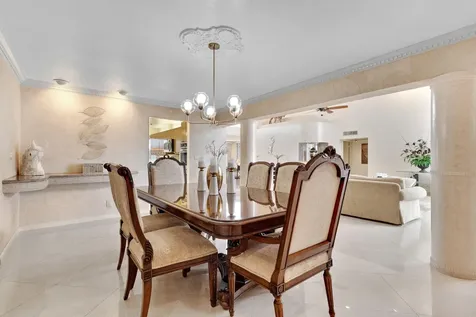 6201 Royal Poinciana Lane Tamarac FL 33319