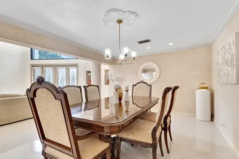 6201 Royal Poinciana Lane Tamarac FL 33319