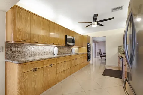 6201 Royal Poinciana Lane Tamarac FL 33319