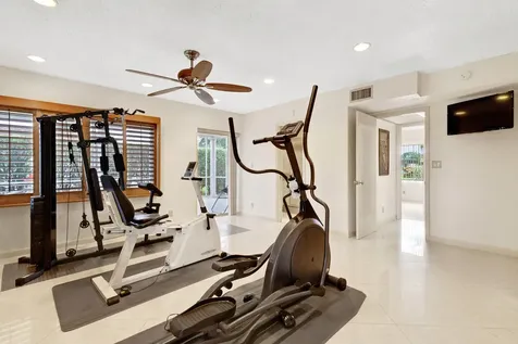 6201 Royal Poinciana Lane Tamarac FL 33319