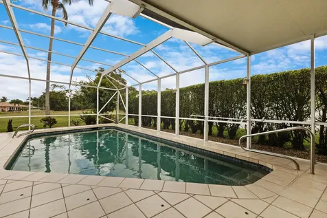 6201 Royal Poinciana Lane Tamarac FL 33319