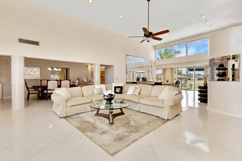 6201 Royal Poinciana Lane Tamarac FL 33319