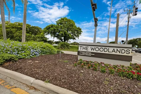 6201 Royal Poinciana Lane Tamarac FL 33319