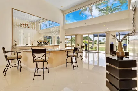 6201 Royal Poinciana Lane Tamarac FL 33319