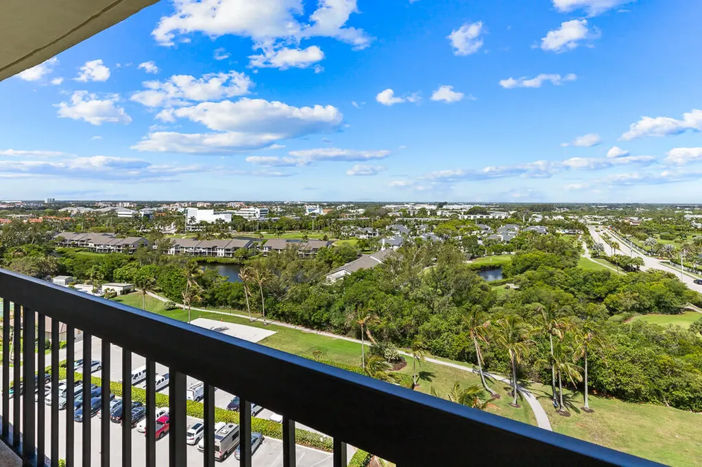 400 Ocean Trail Way Jupiter FL 33477