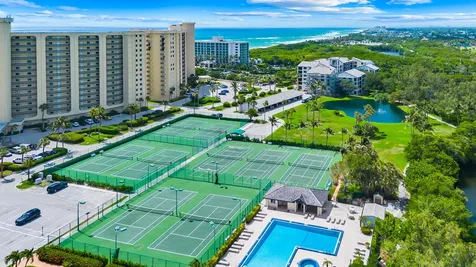 400 Ocean Trail Way Jupiter FL 33477