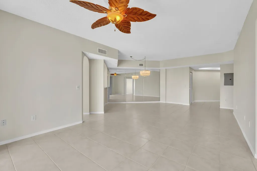 7775 Southampton Terrace Tamarac FL 33321