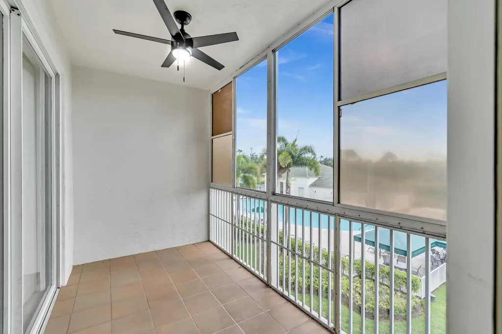 7775 Southampton Terrace Tamarac FL 33321