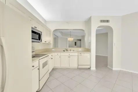 7775 Southampton Terrace Tamarac FL 33321
