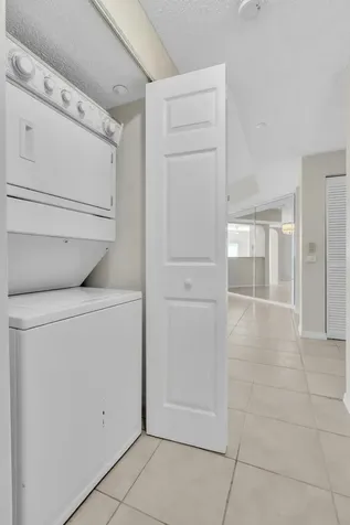 7775 Southampton Terrace Tamarac FL 33321