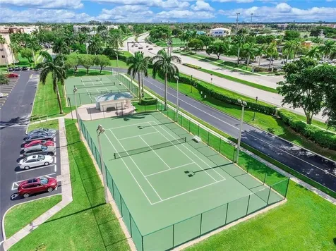7775 Southampton Terrace Tamarac FL 33321