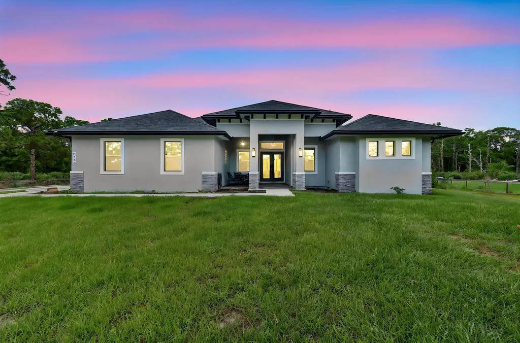 2643 Dyer Road Fort Pierce FL 34952