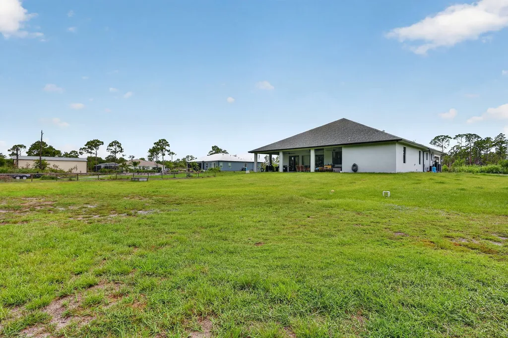 2643 Dyer Road Fort Pierce FL 34952