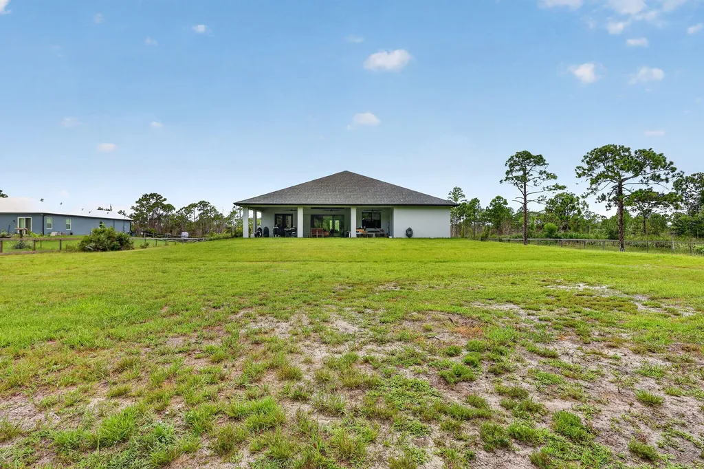 2643 Dyer Road Fort Pierce FL 34952