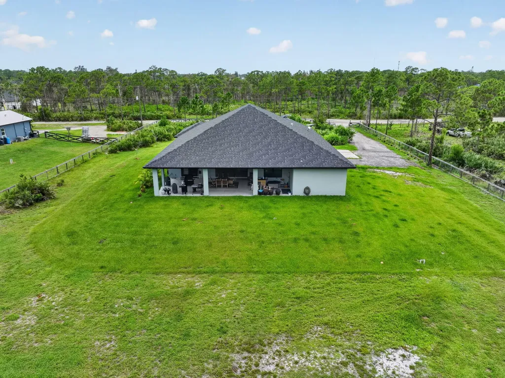 2643 Dyer Road Fort Pierce FL 34952