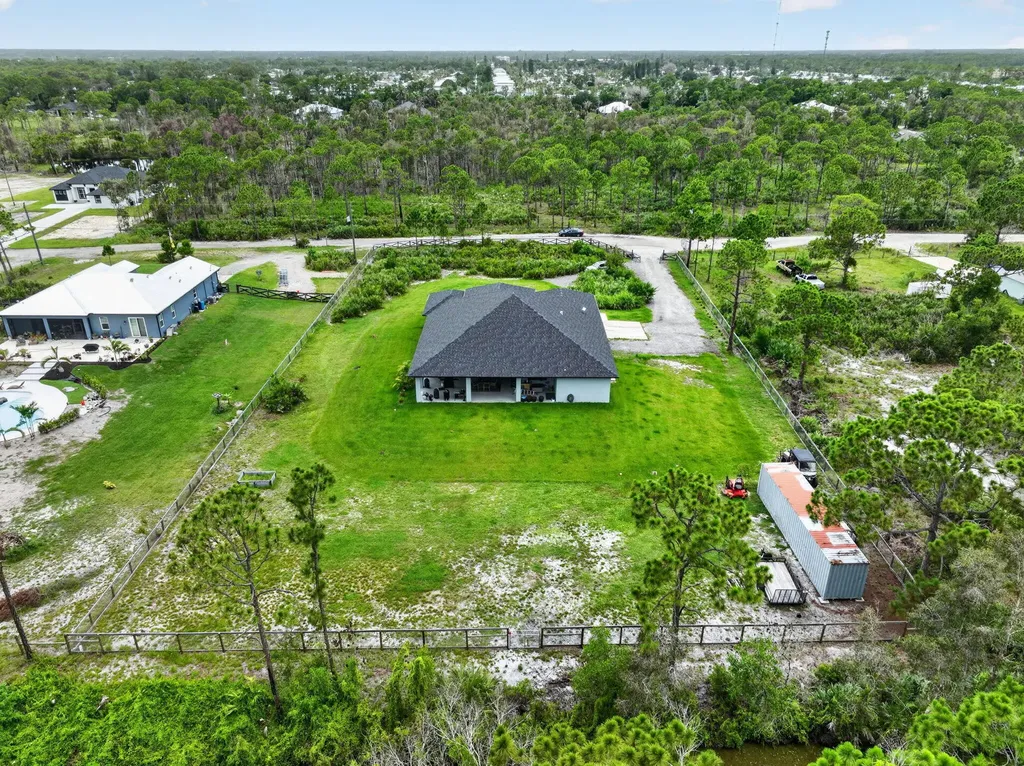 2643 Dyer Road Fort Pierce FL 34952