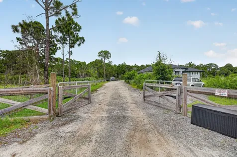 2643 Dyer Road Fort Pierce FL 34952