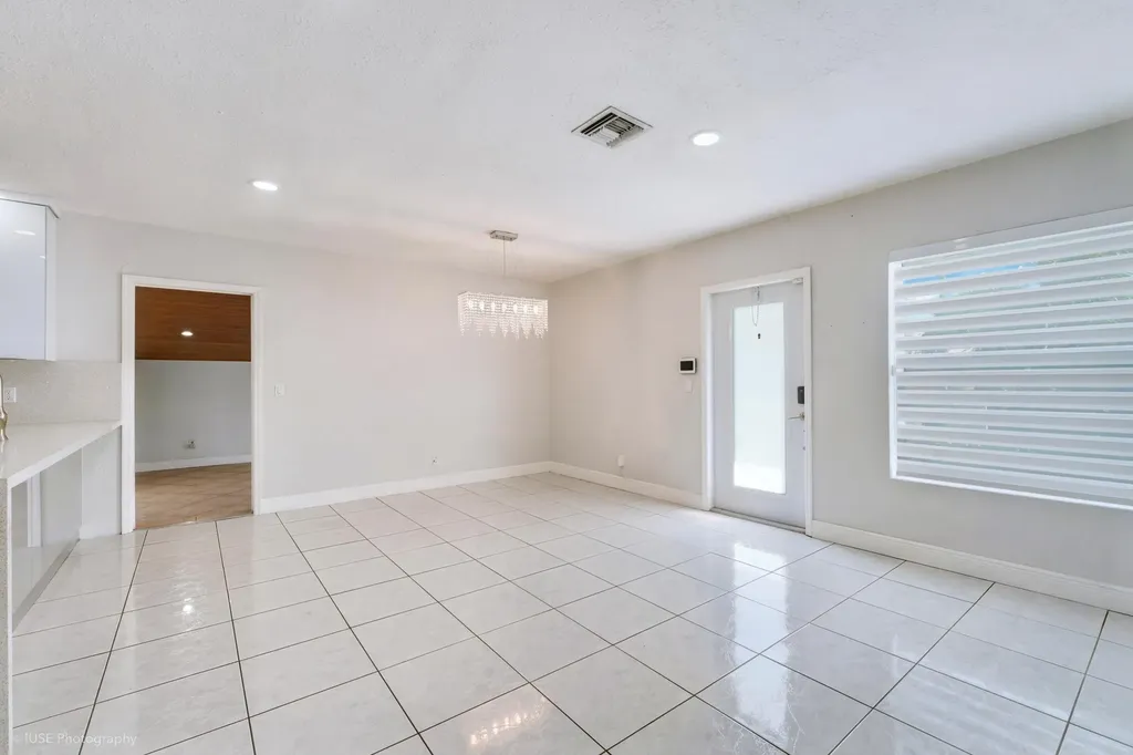 6660 W 13th Avenue Hialeah FL 33012