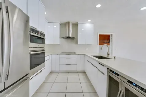 6660 W 13th Avenue Hialeah FL 33012