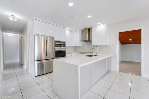 6660 W 13th Avenue Hialeah FL 33012