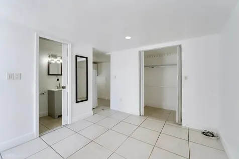 6660 W 13th Avenue Hialeah FL 33012
