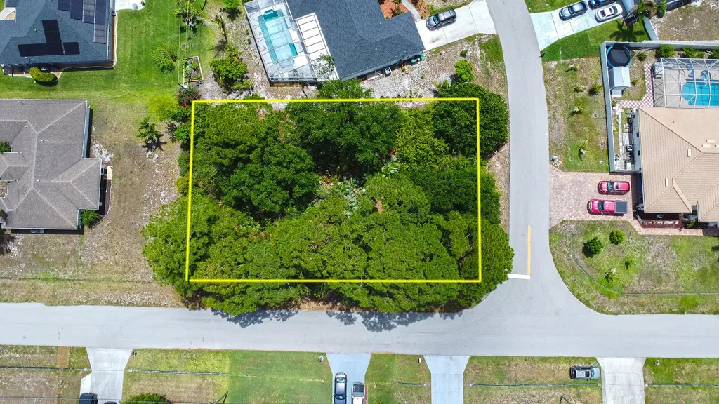 1399 SW Halford Avenue Port St Lucie FL 34953
