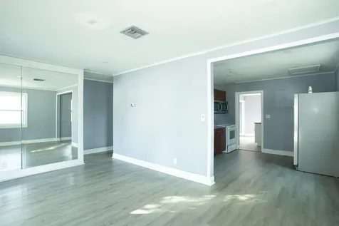 849 W 2nd Street Riviera Beach FL 33404